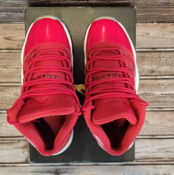 Jordan 11 Retro Win Like 96 - Picture 7 of 9